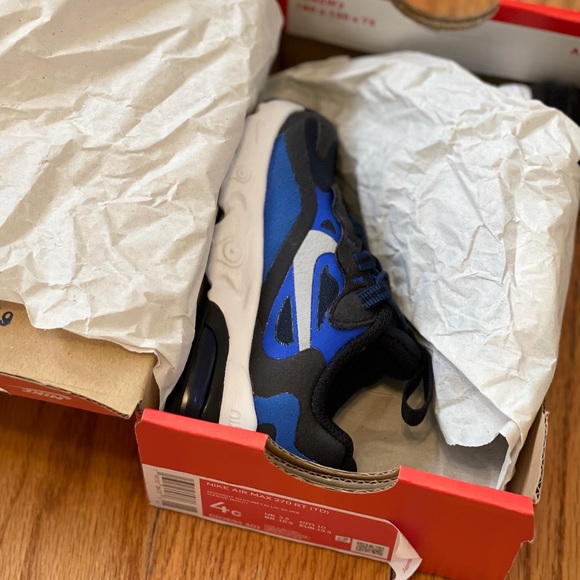 Nike Air Max 270 RT size 4c - Picture 8 of 8